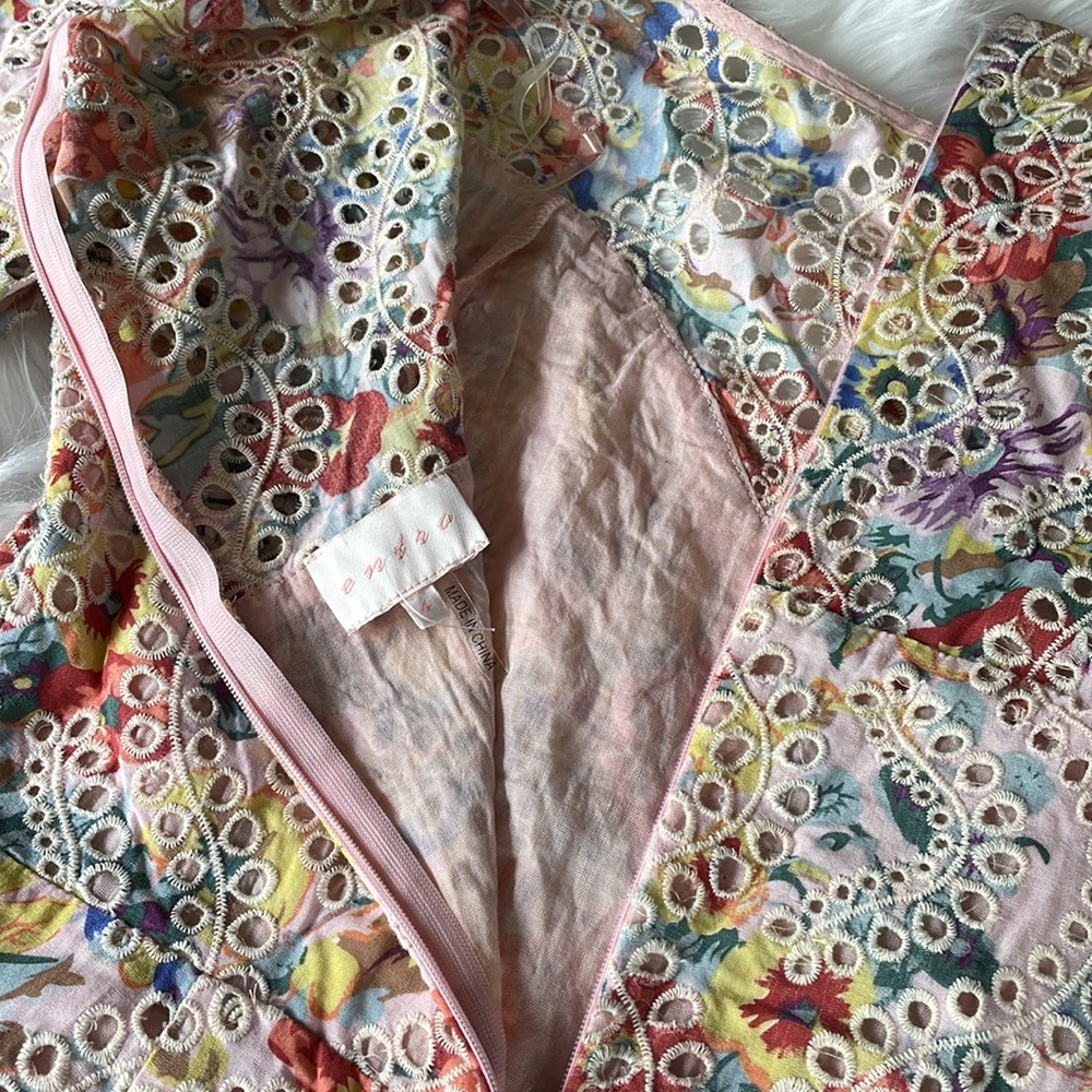 Entro floral eyelet lace romper EUC size Small - Picture 8 of 13